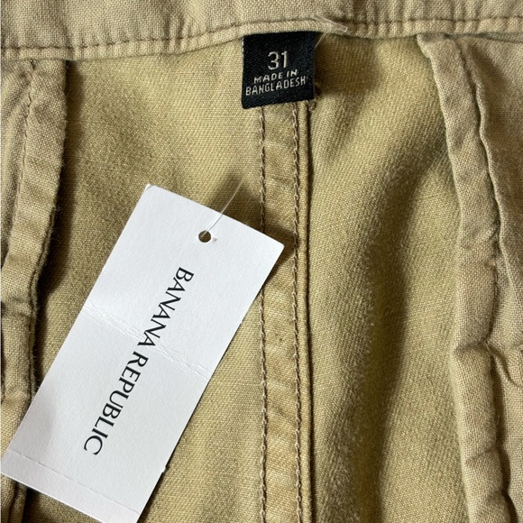 Banana Republic Cargo Shorts Adjustable Waist Buckles Snap Pockets Tan Size 31 - Picture 9 of 15